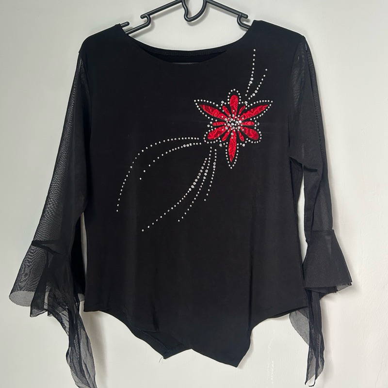 PRELOVED TOP