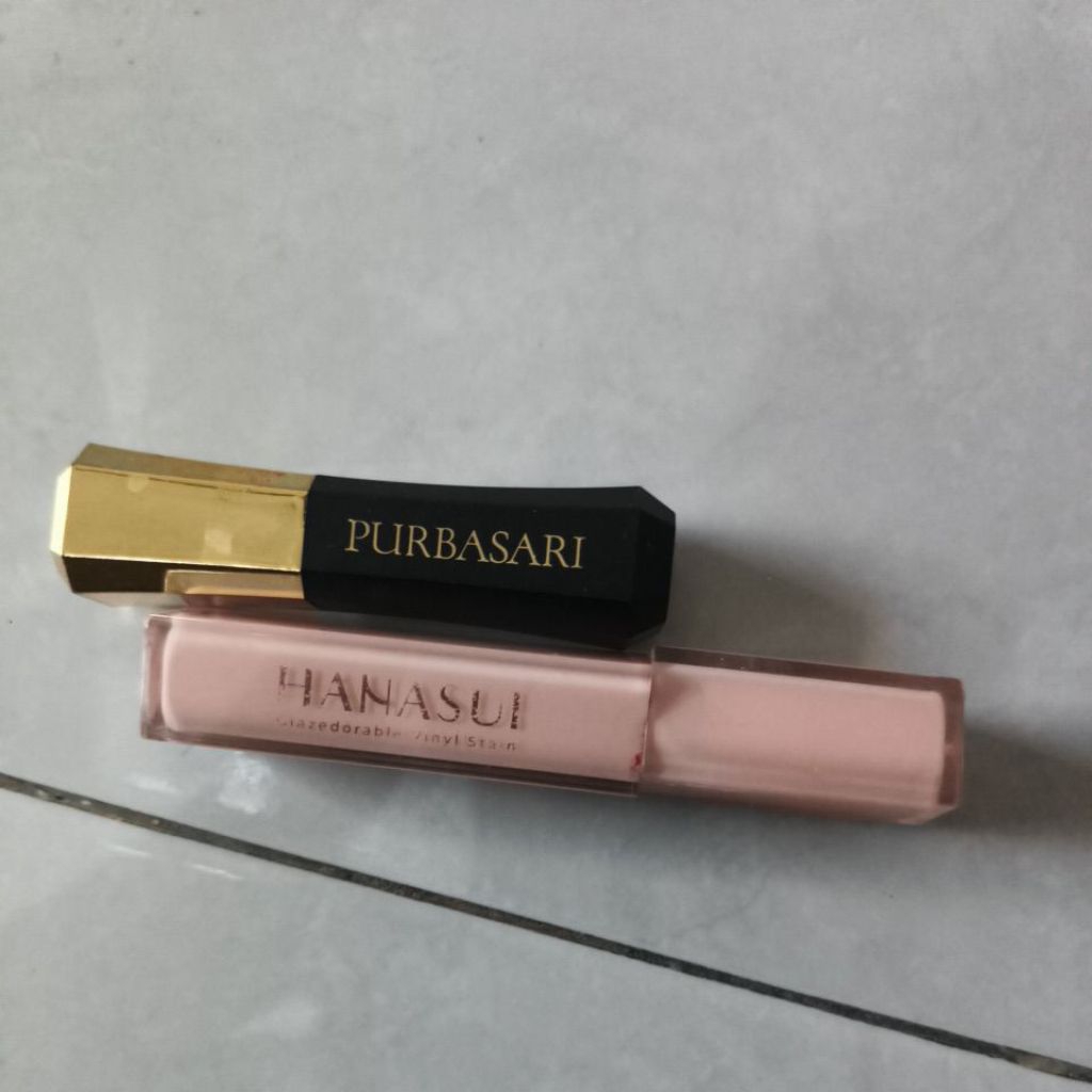 Lipstik Purbasari & Hanasui