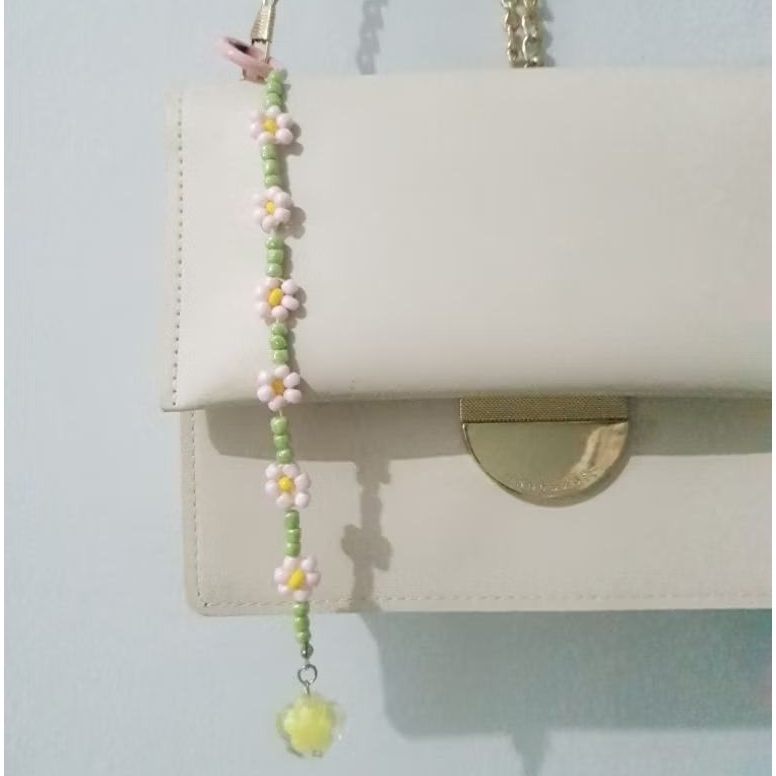 HANDMADE - KEYCHAIN CHARM MANIK / ICON