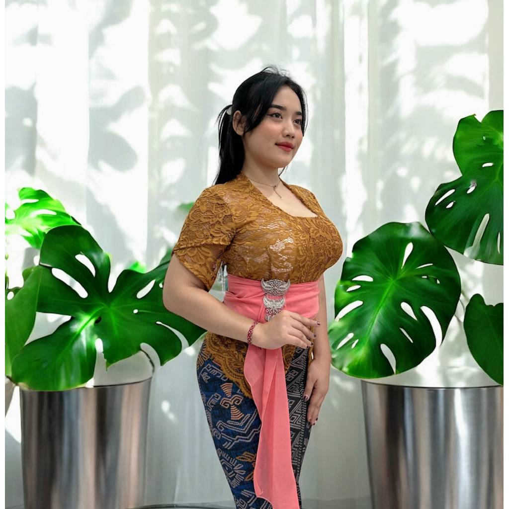 Kebaya Sofia Lilit Terbaru Melar