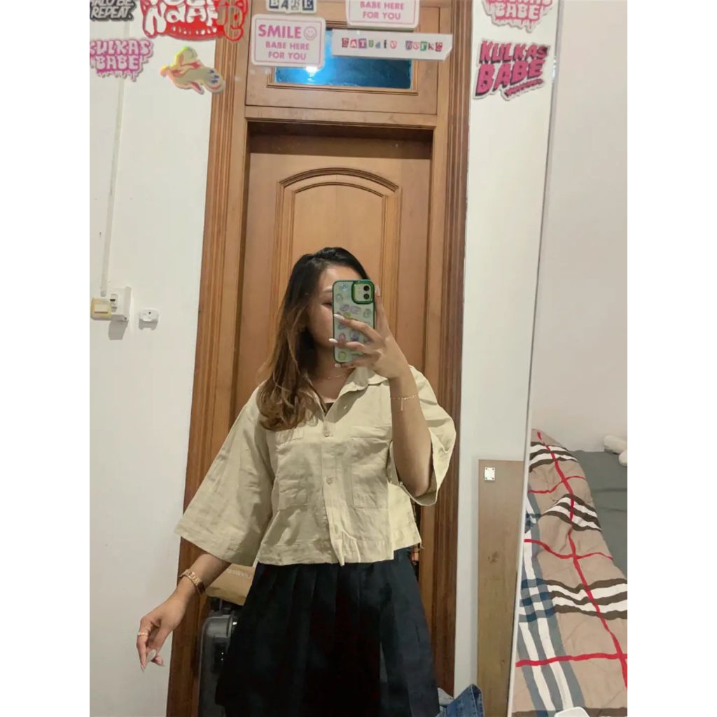 Kemeja Crop Linen