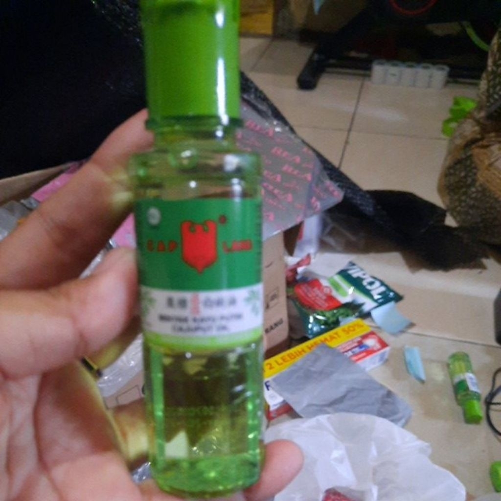 minyakkayuputih