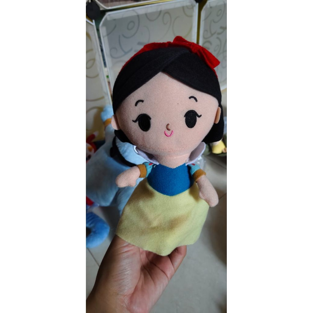 SNOWHITE