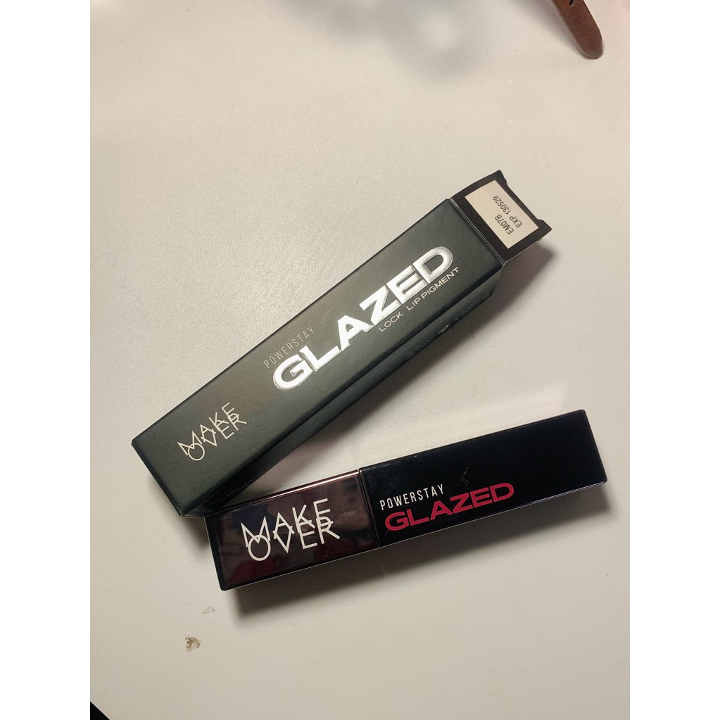 Make Over Lip Glazed