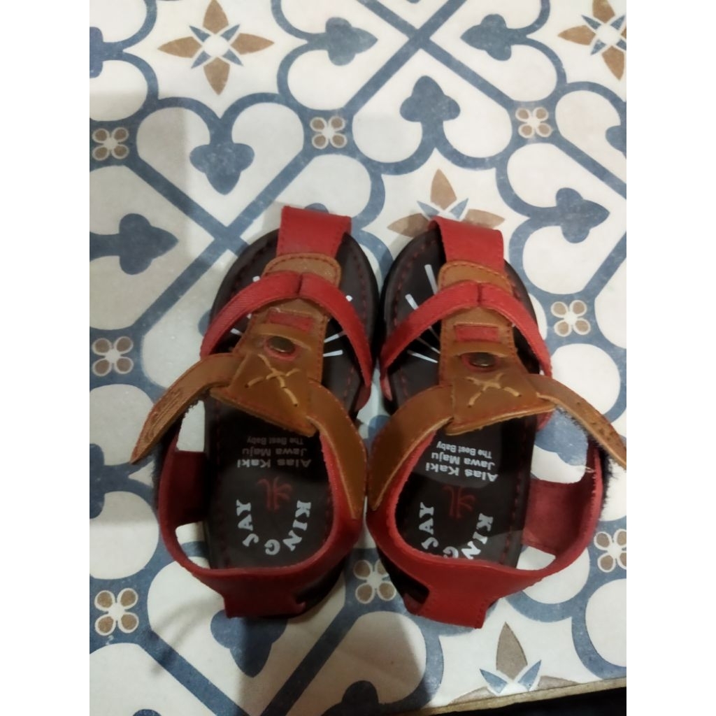 Sandal anak size 23