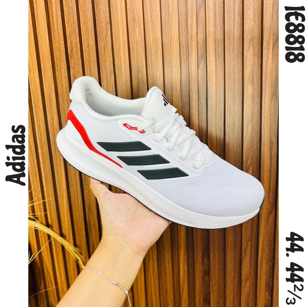 SEPATU PRIA 8818 PTH