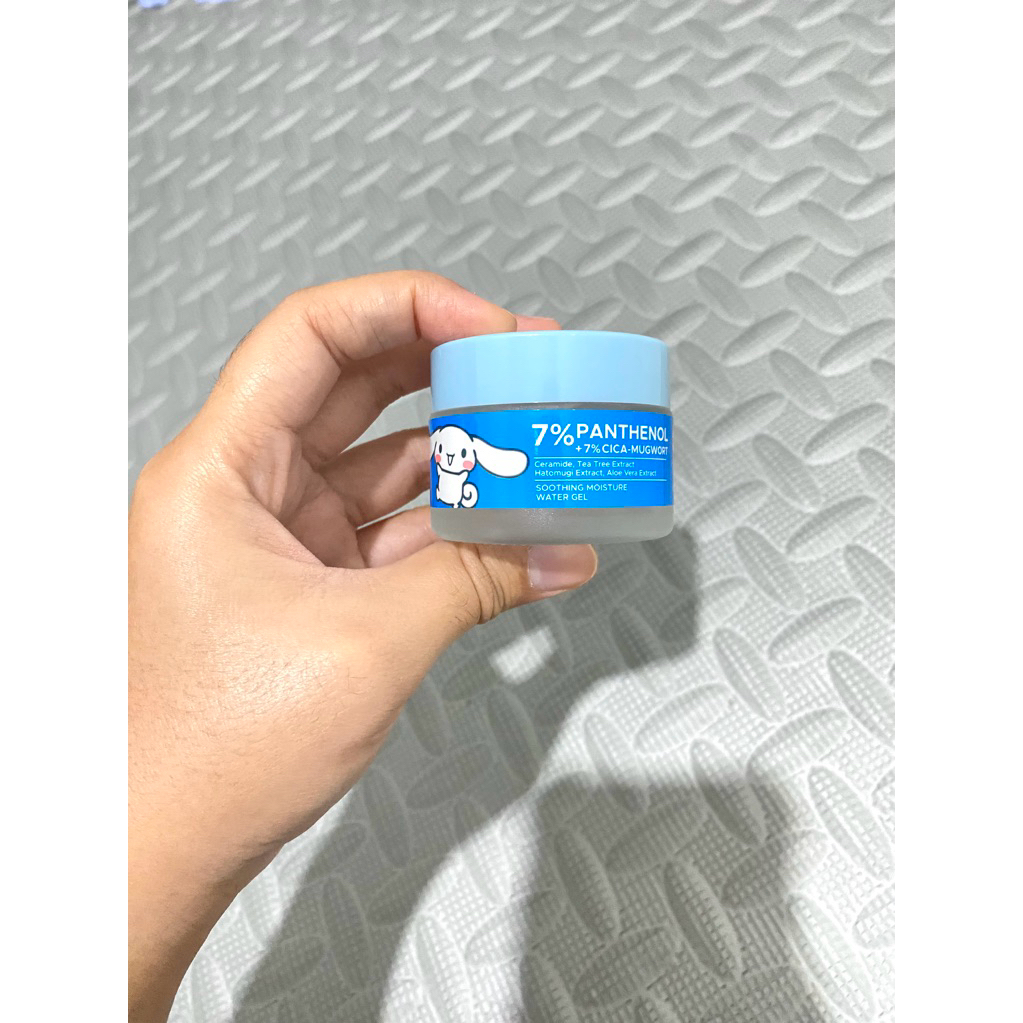 moist qiuqiuu preloved
