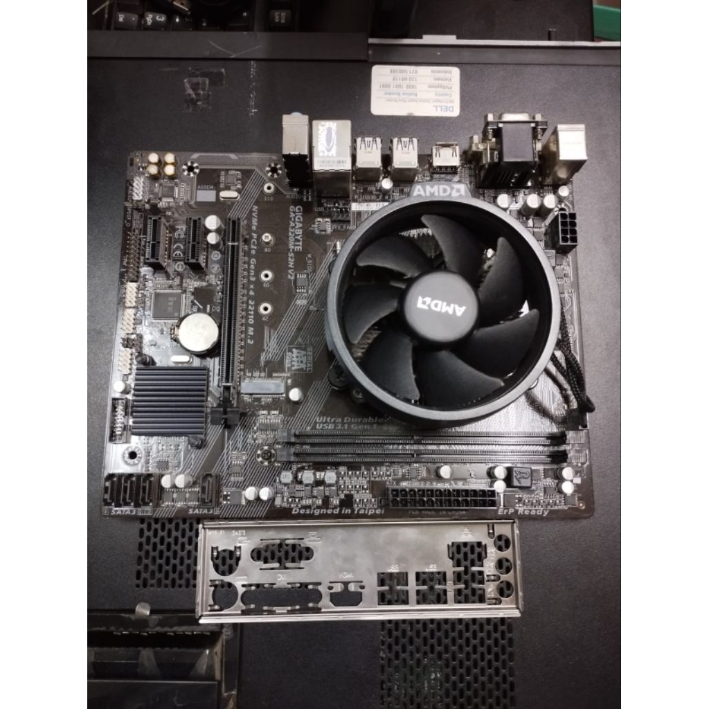 Amd Ryzen 5 + Mainboard A520