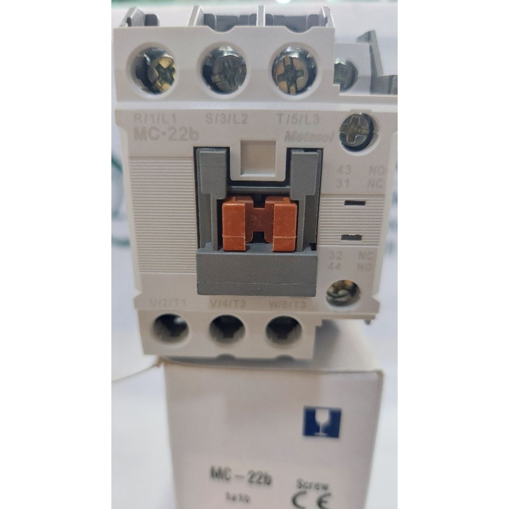 kontakor MC 22 220v