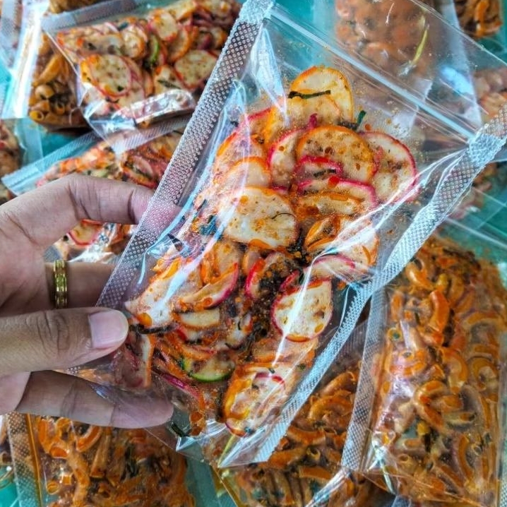 Seblak kering pedas