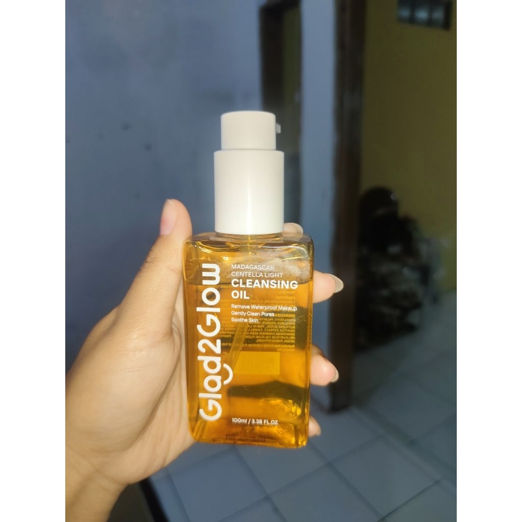 gladtoglow