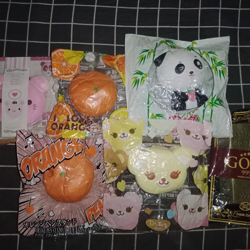 SQUISHY PRELOVED