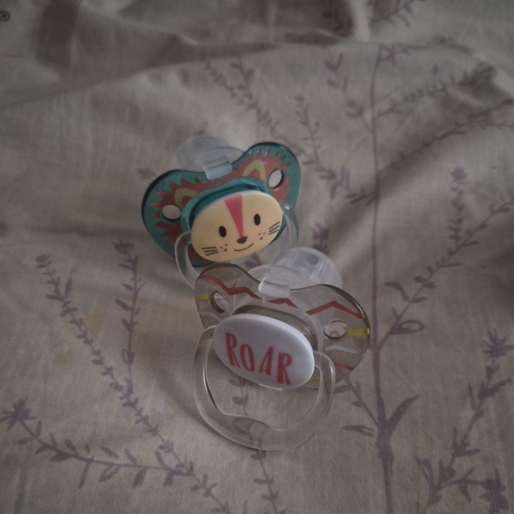 Empeng Orthodontic Pacifier Dr. Browns