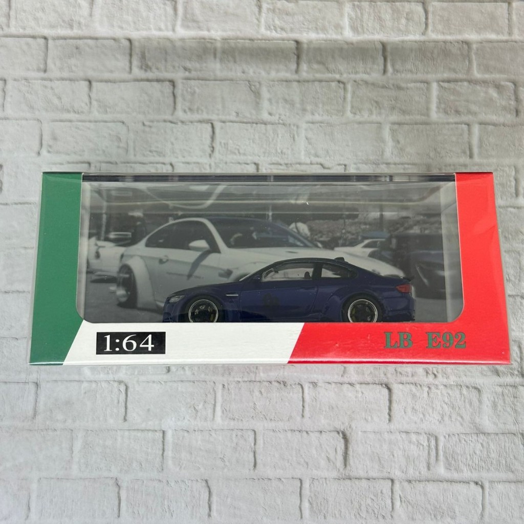 Fine Model LB Modified BMW M3 E92 Metallic Blue