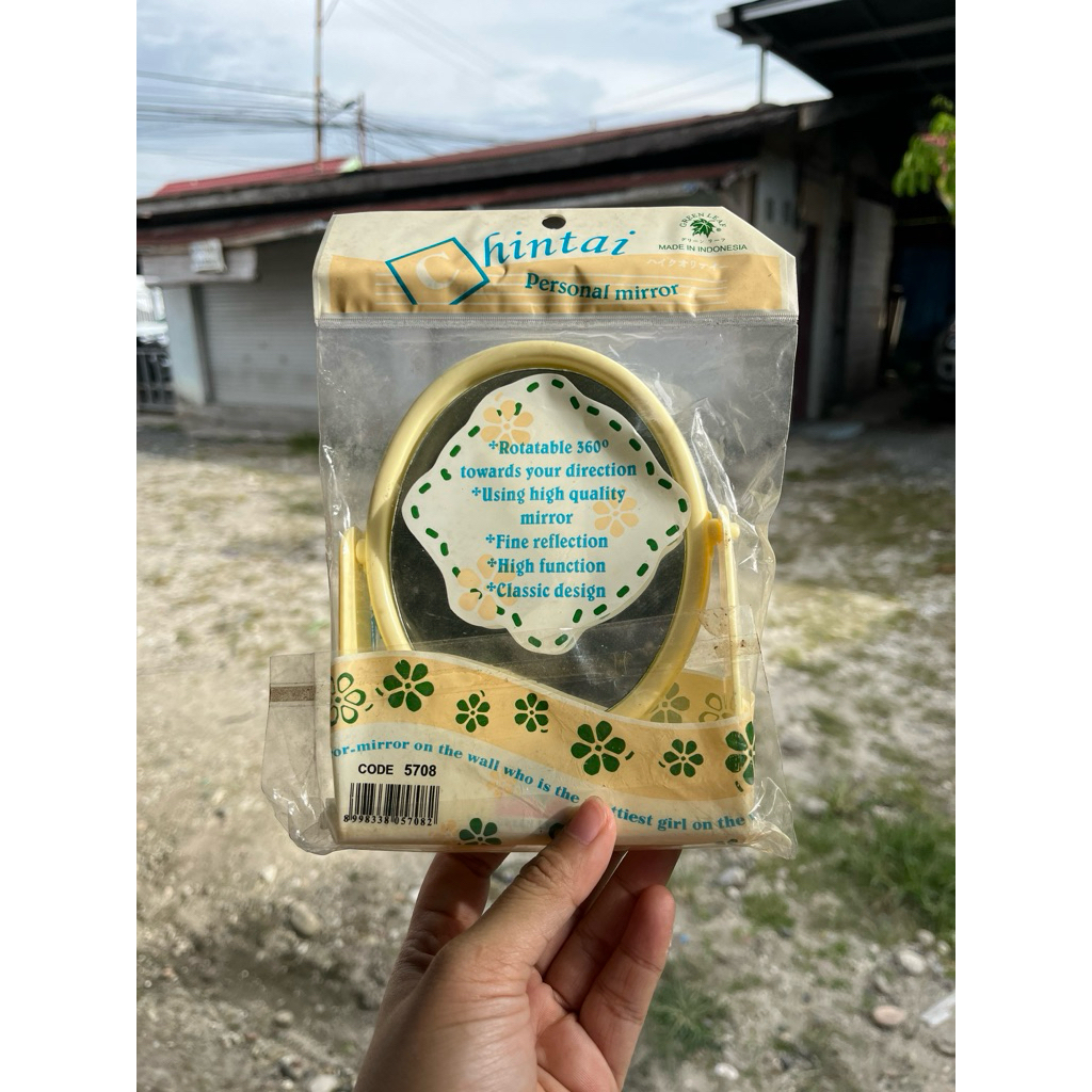 Cermin Kecil