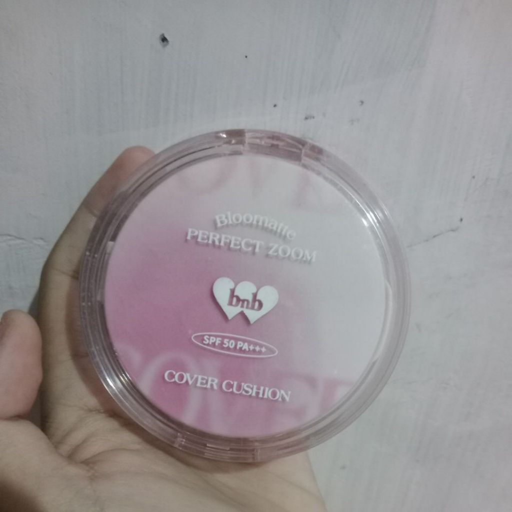 Preloved cushion Barenbliss
