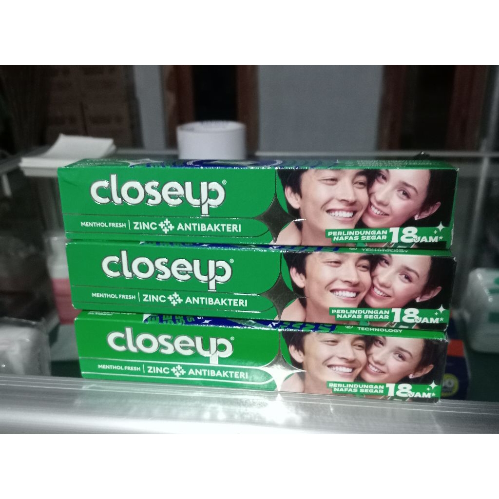 Close Up 65 gram per pcs