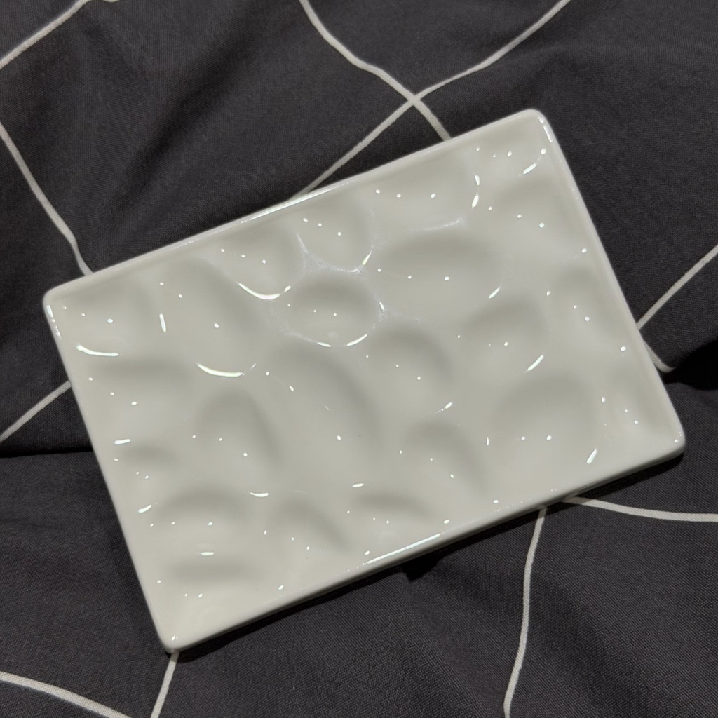 CERAMIC PALETTE FOR NUANCE