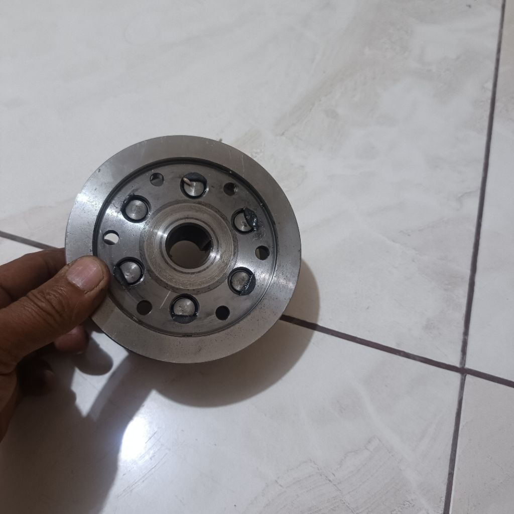 MAGHNET CRF150L
