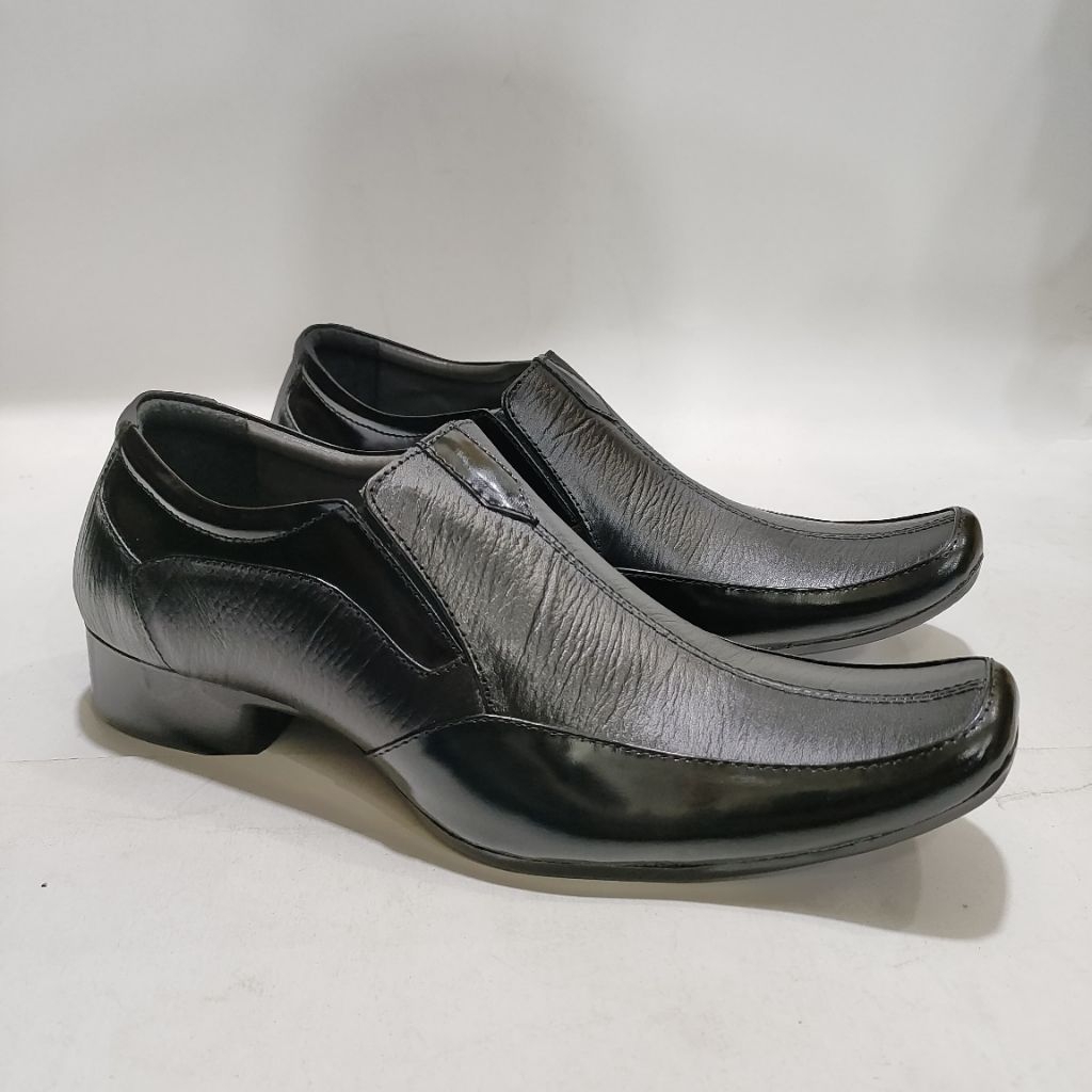 Sepatu Pantofel Pria Kulit Sapi Asli