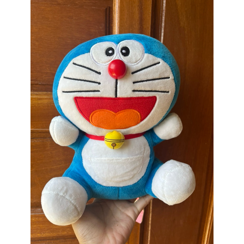New Boneka Doraemon 26cm