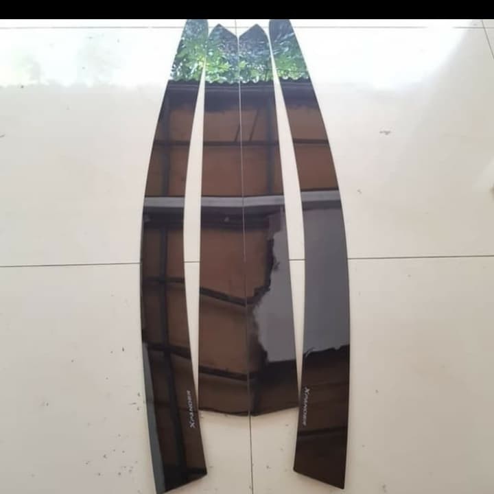 Talang Air Mobil Xpander Model Flat