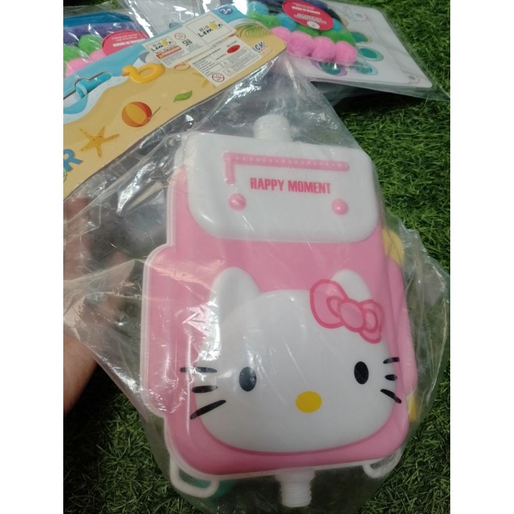 Tembakan air Hello Kitty
