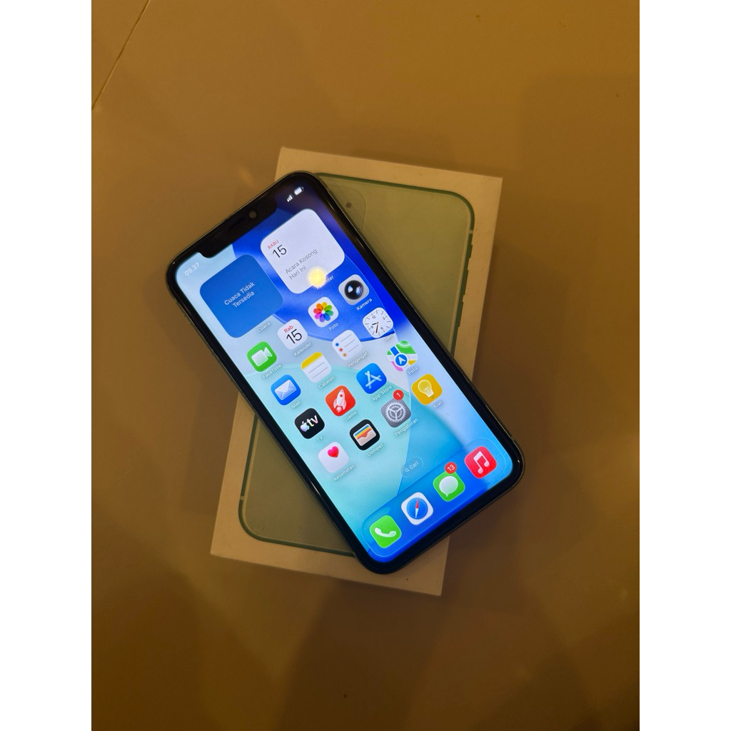 Iphone 11 64gb second fullset wifi only