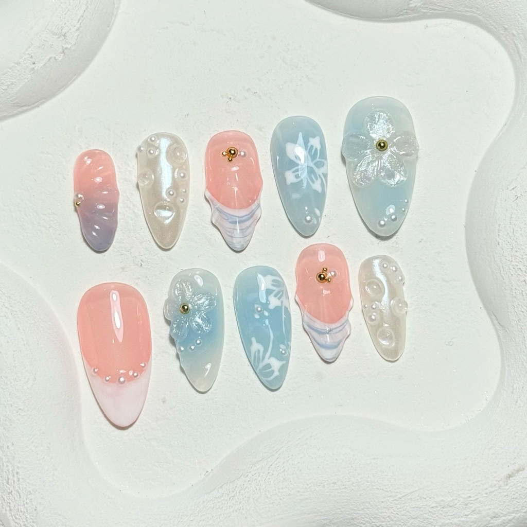 Blue Flower Shell Press On Nails