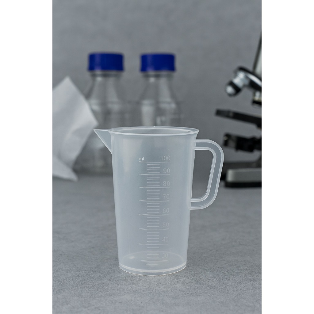 Beaker Plastik Bertangkai