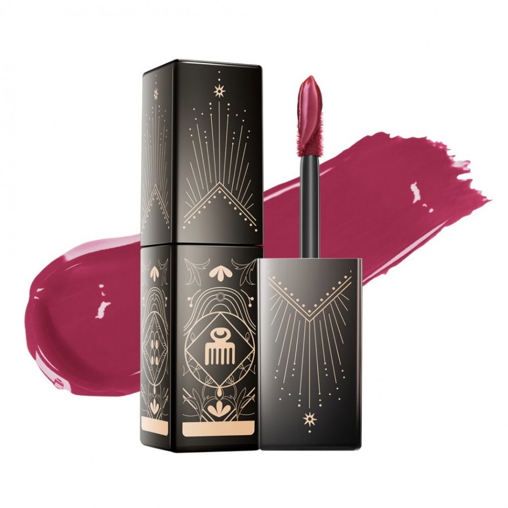 Make Over Glassy Lip Lacquer X Hian Tjen