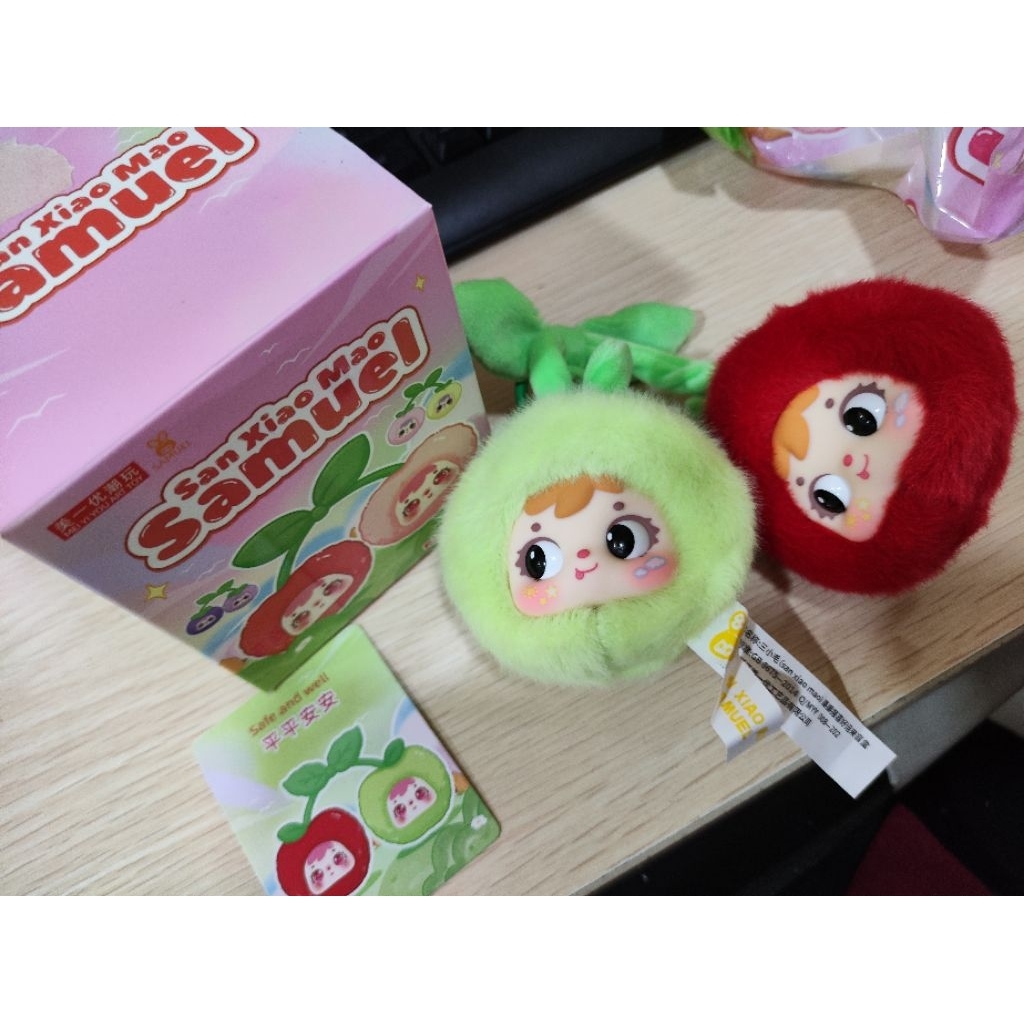 SAMUEL CHERRY PLUSHIE ORAAAY