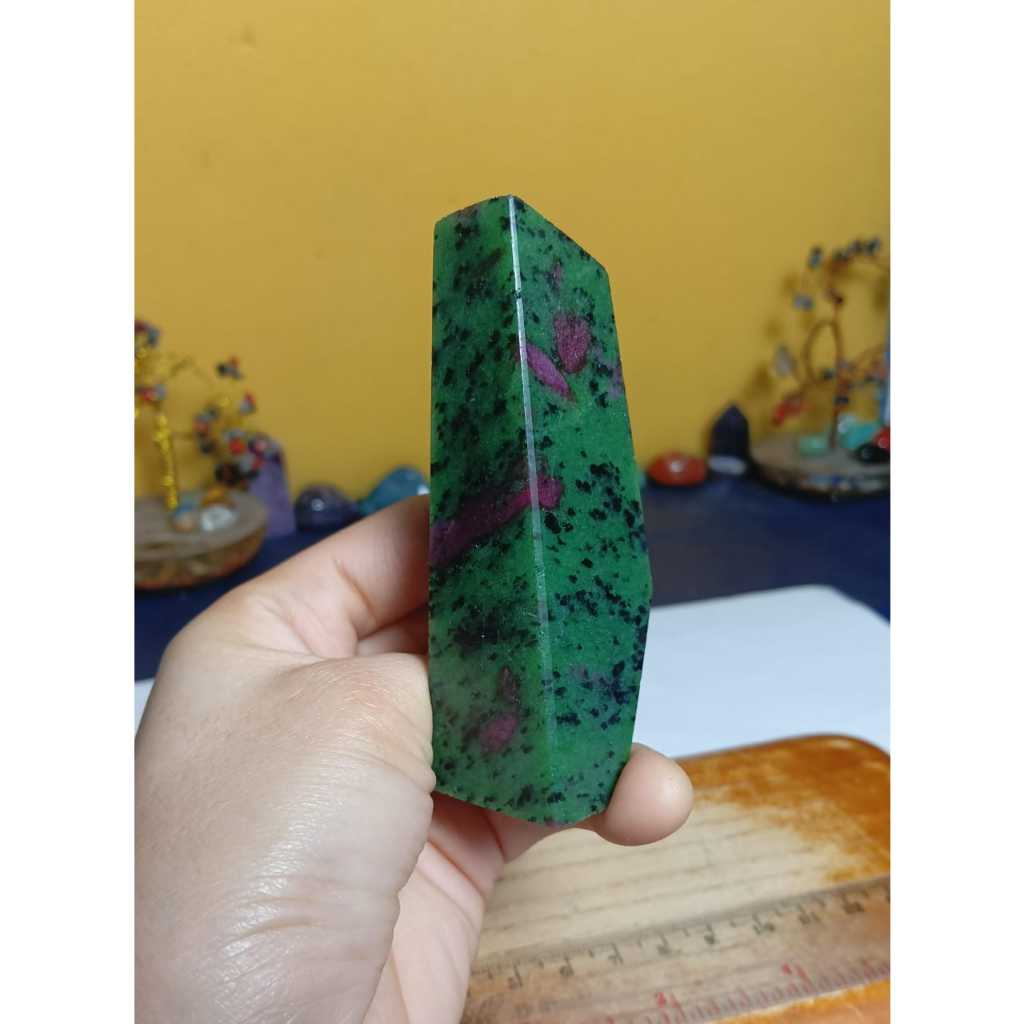 Batu Ruby Zoisite FreeForm Natural UV Reactive (2)