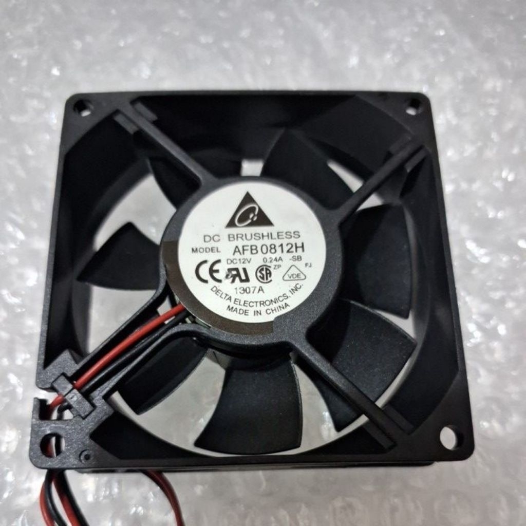 KIPAS DC 8×8 12VOLT 0.24A