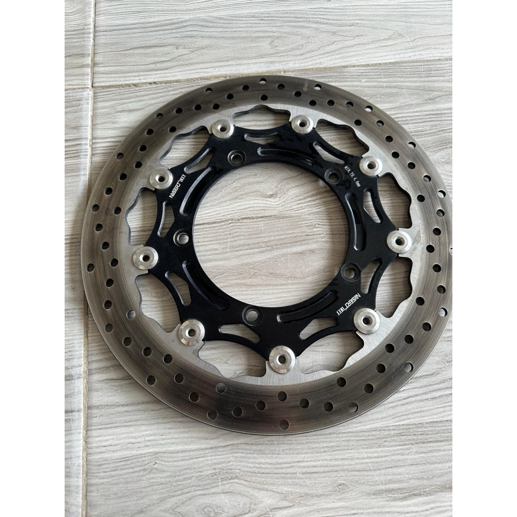 DISC BRAKE NASSERT BEET 320MM XMAX R25