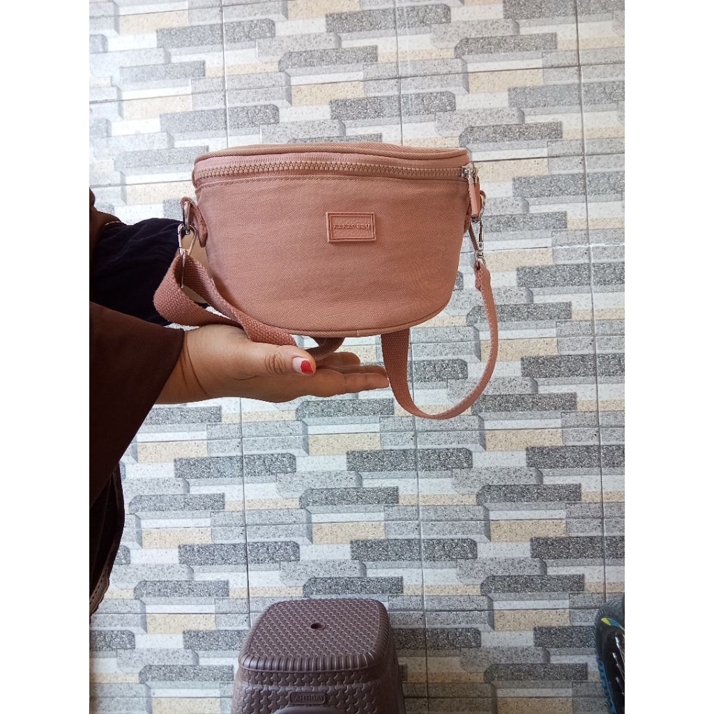 PL Sling Bag