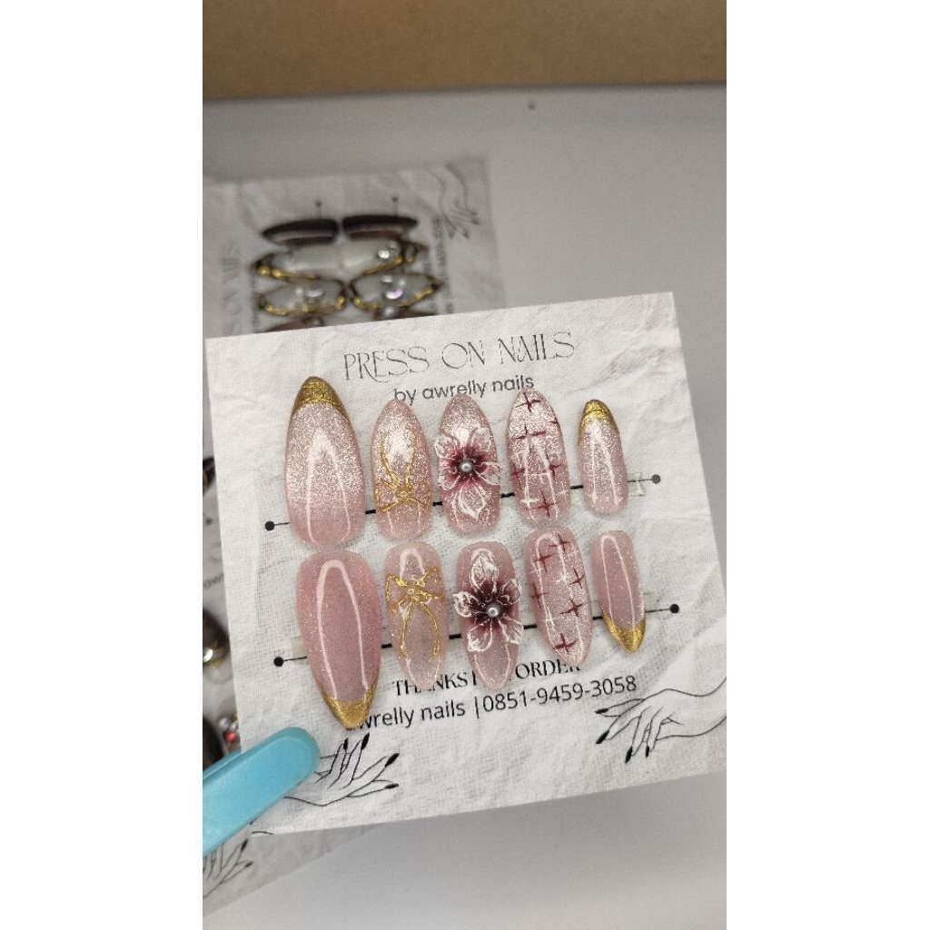 PRESS ON NAILS SIZE S
