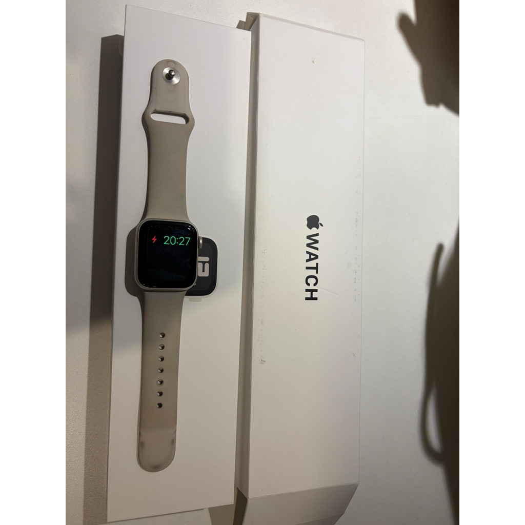 preloved iwatch SE 40mm