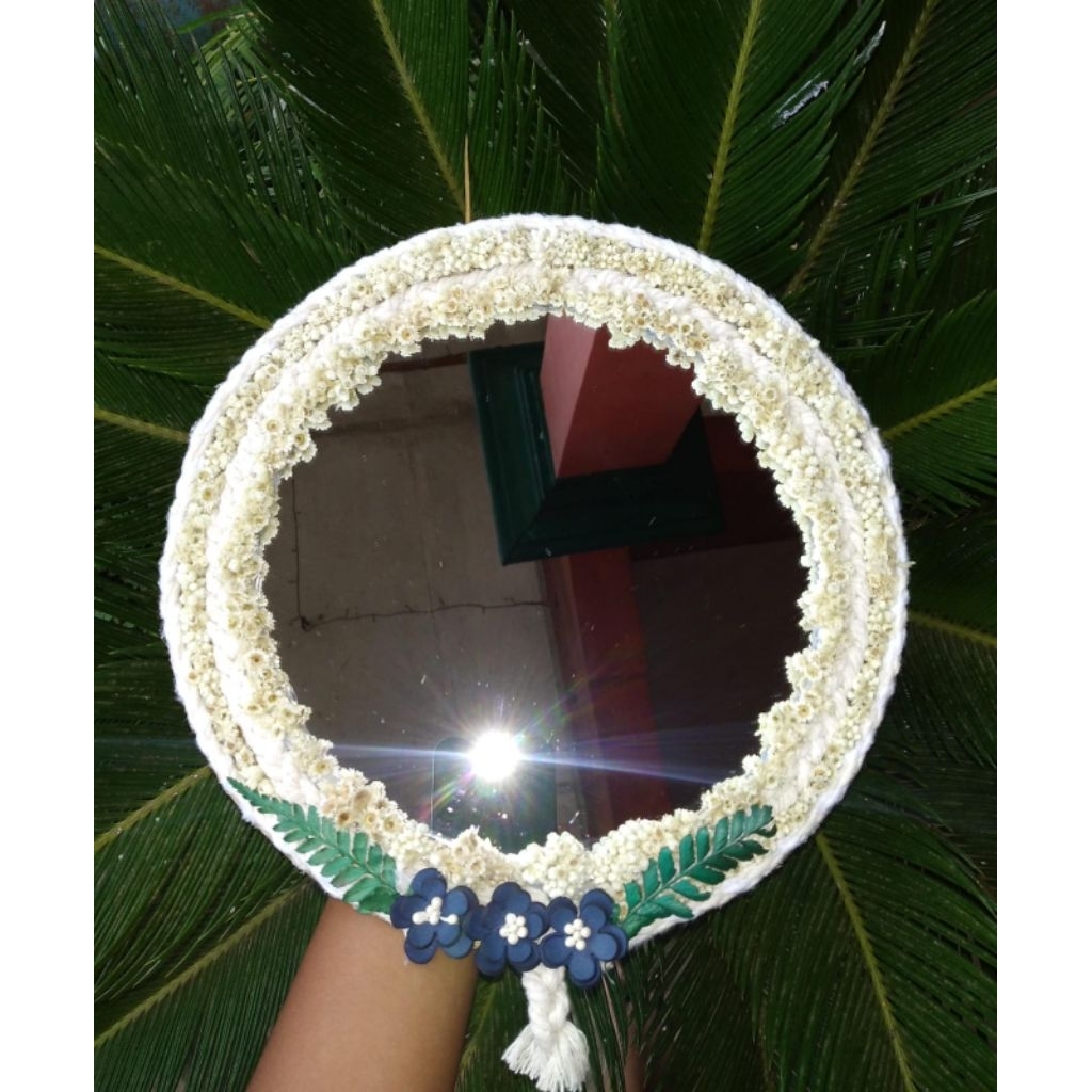 Cermin Dinding Aesthetic Handmade