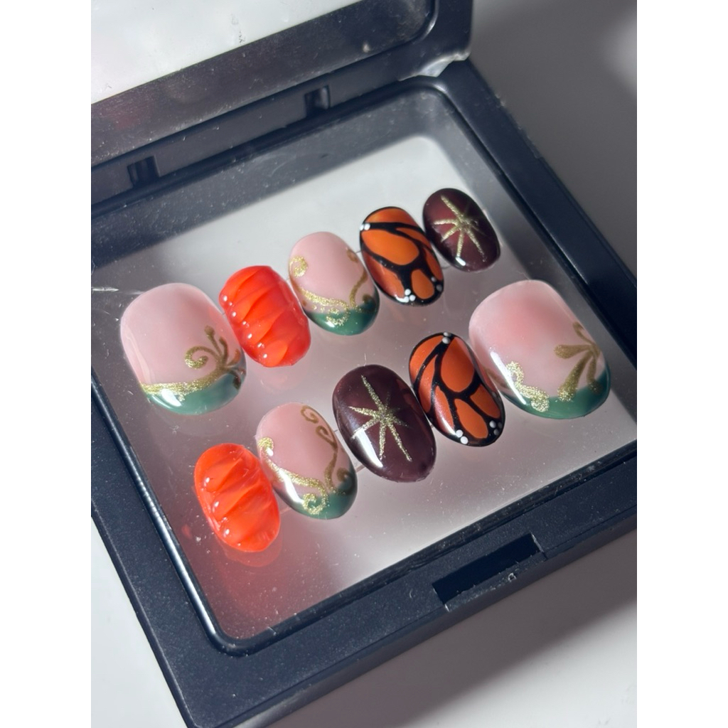 Fall's Press On Nails