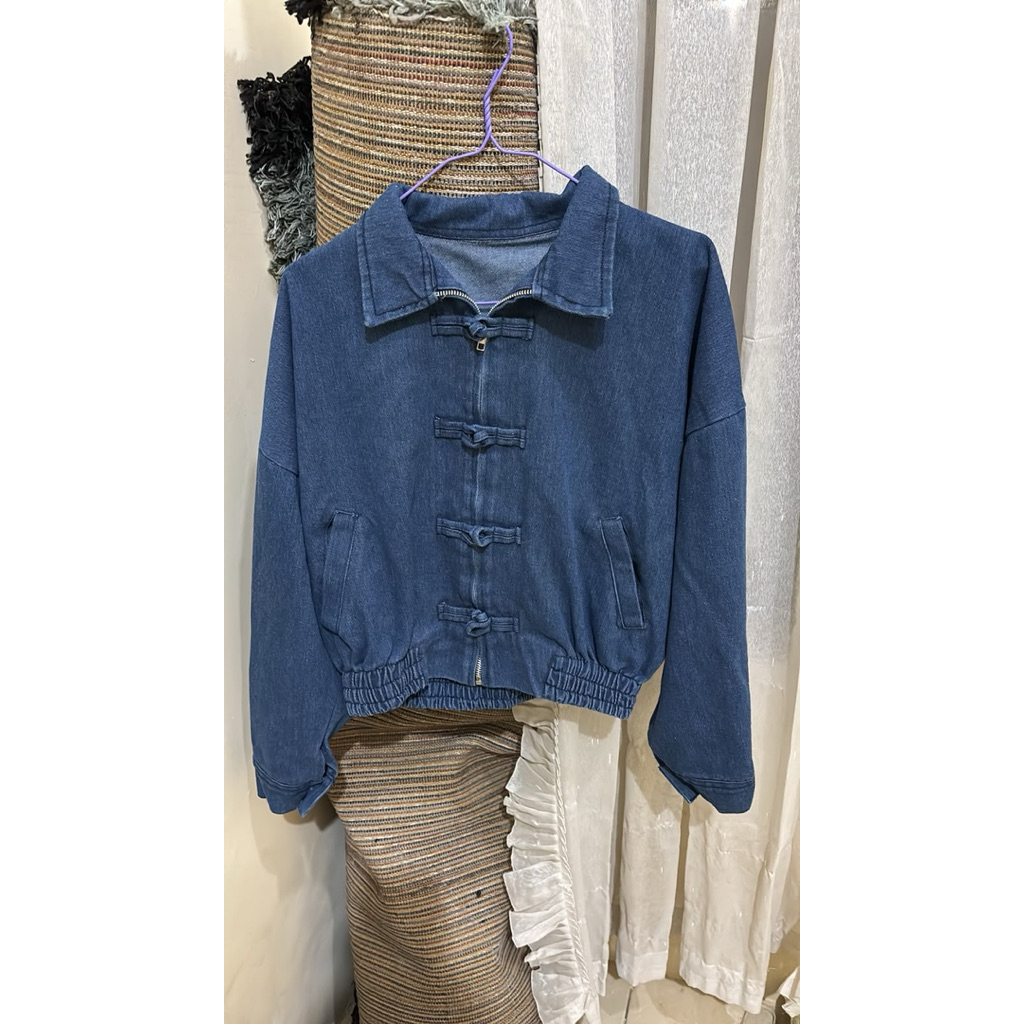 ATASAN JEANS,