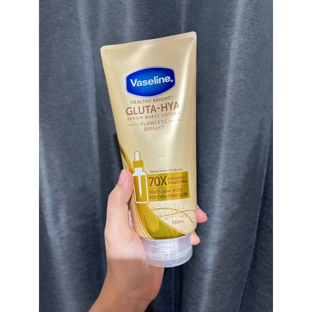 Vaseline GLUTA-HYA / Body Serum