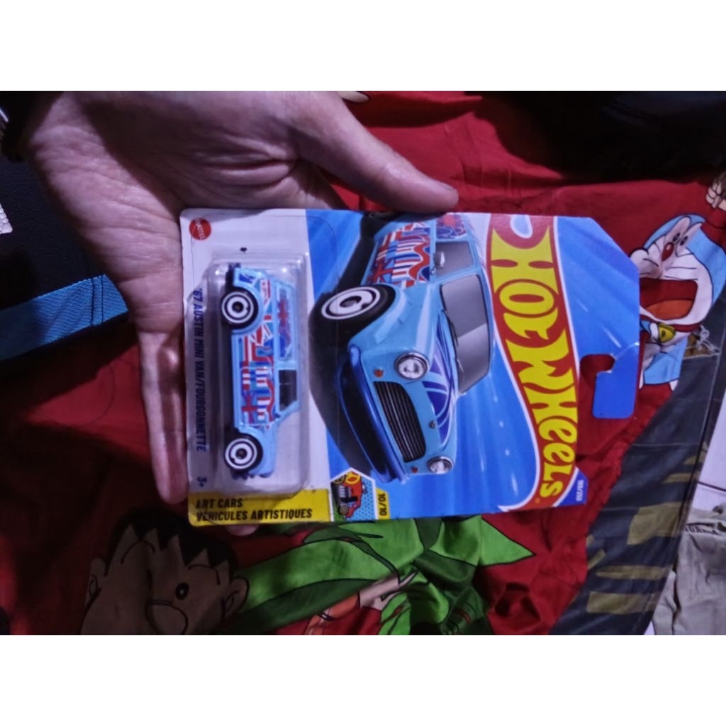 Hotwheels 67 Austin Mini Van/Fourgonnette