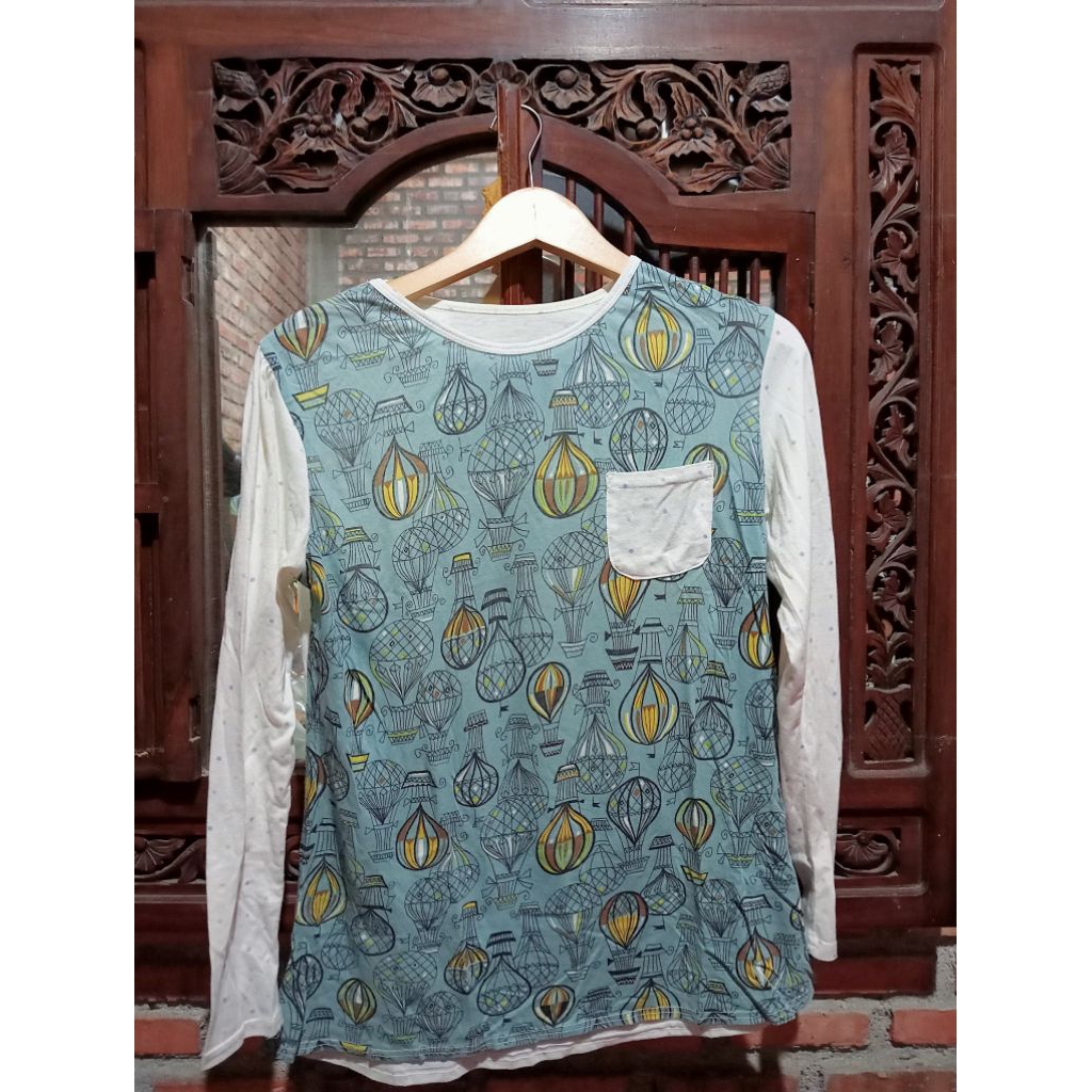 preloved kaos