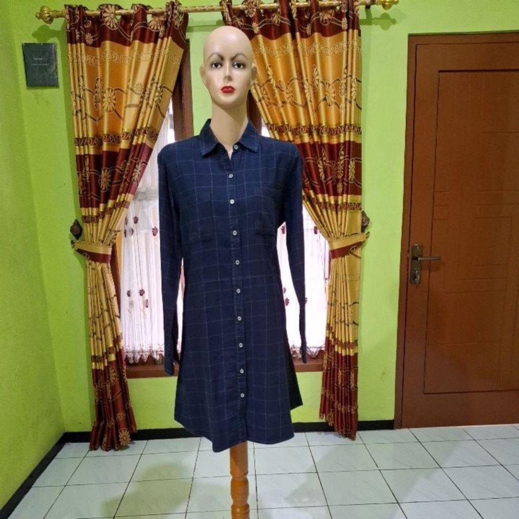 Preloved Dres Navy " X.eight "
