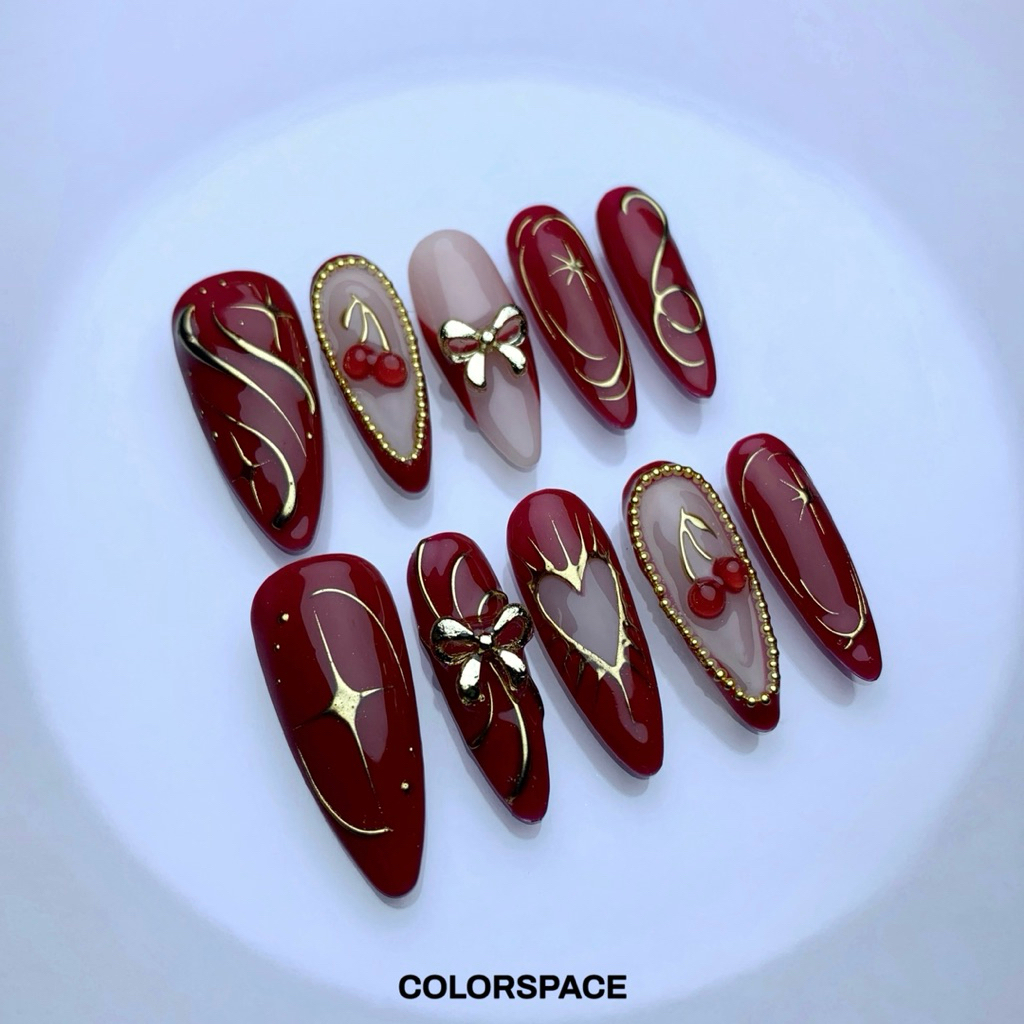 #0472 Press On Nails