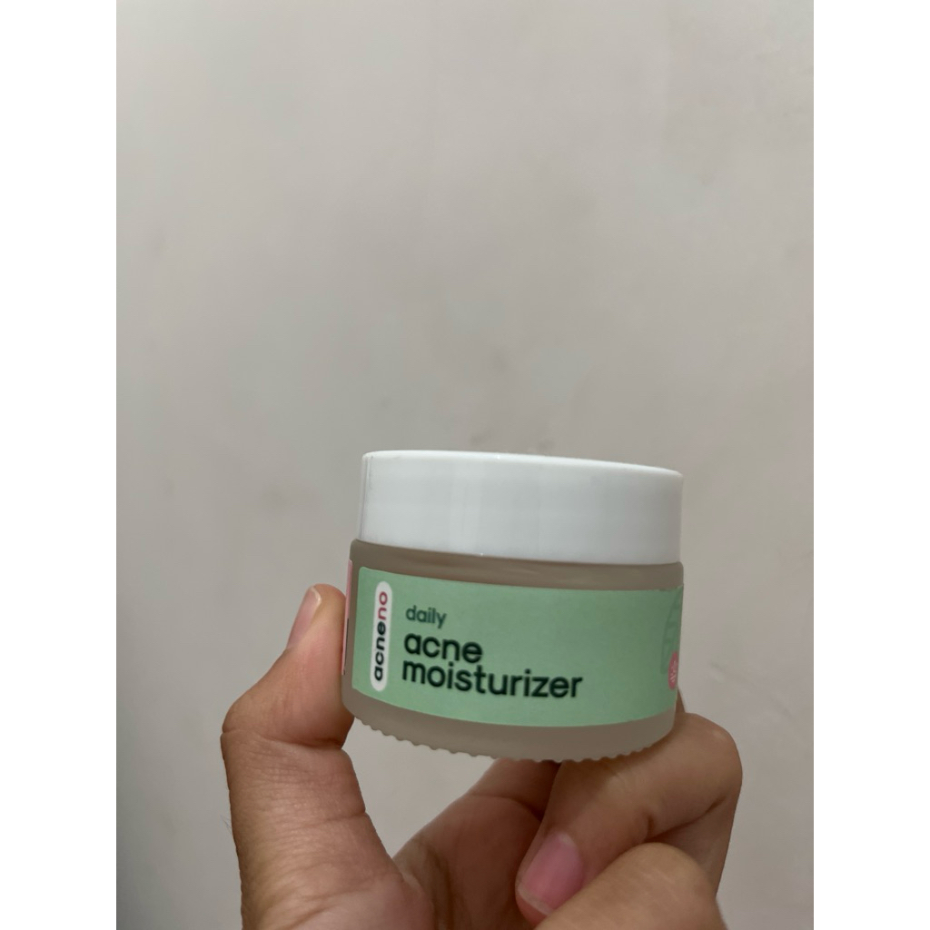 PrelovedMoisturizerAcneno