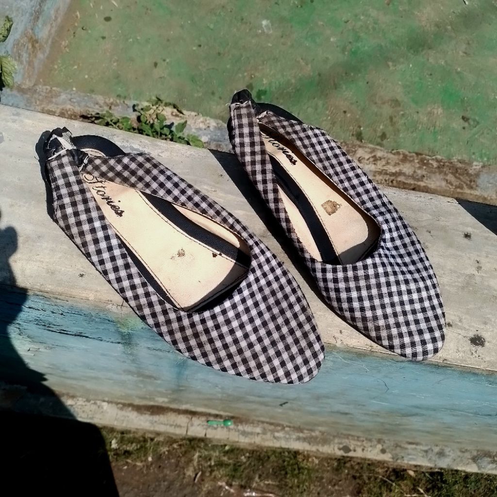sandal wanita+adm