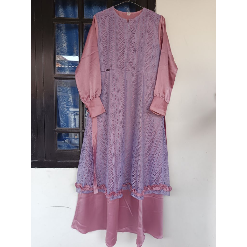 preloved gamis brukat