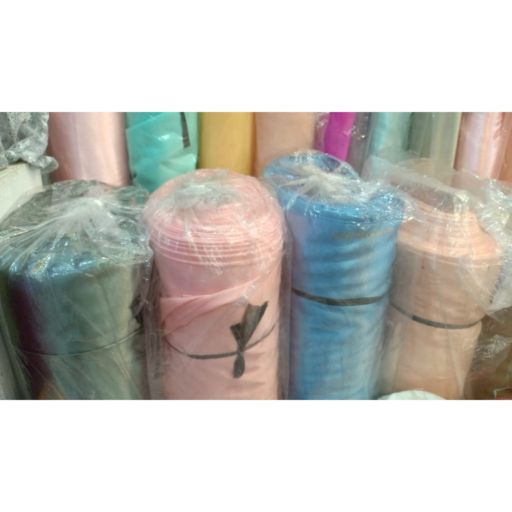 Satin roberto harga per meter